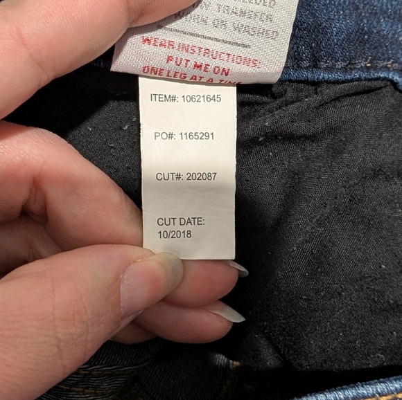 Torrid Denim Dark Wash Wide Leg Jeans in Size 26 S (Short) - Picture 11 of 12